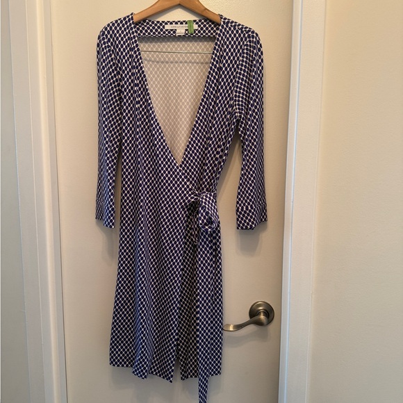 Purple and White Geometric Wrap Dress - Picture 1 of 2